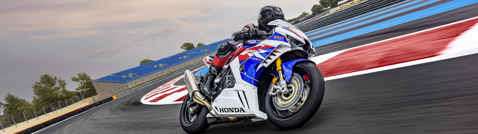 cbr1000